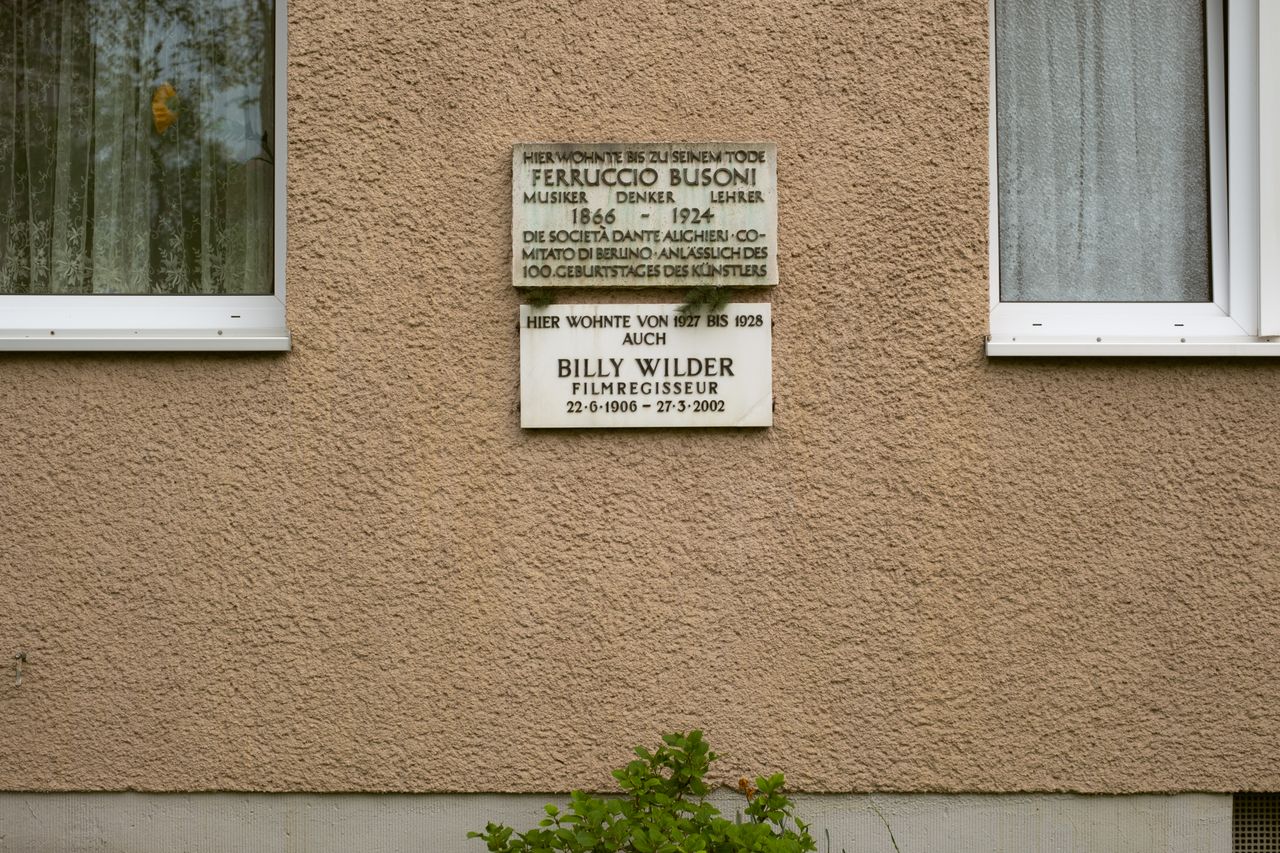 Un añito entero pasó aquí, que se dice pronto.